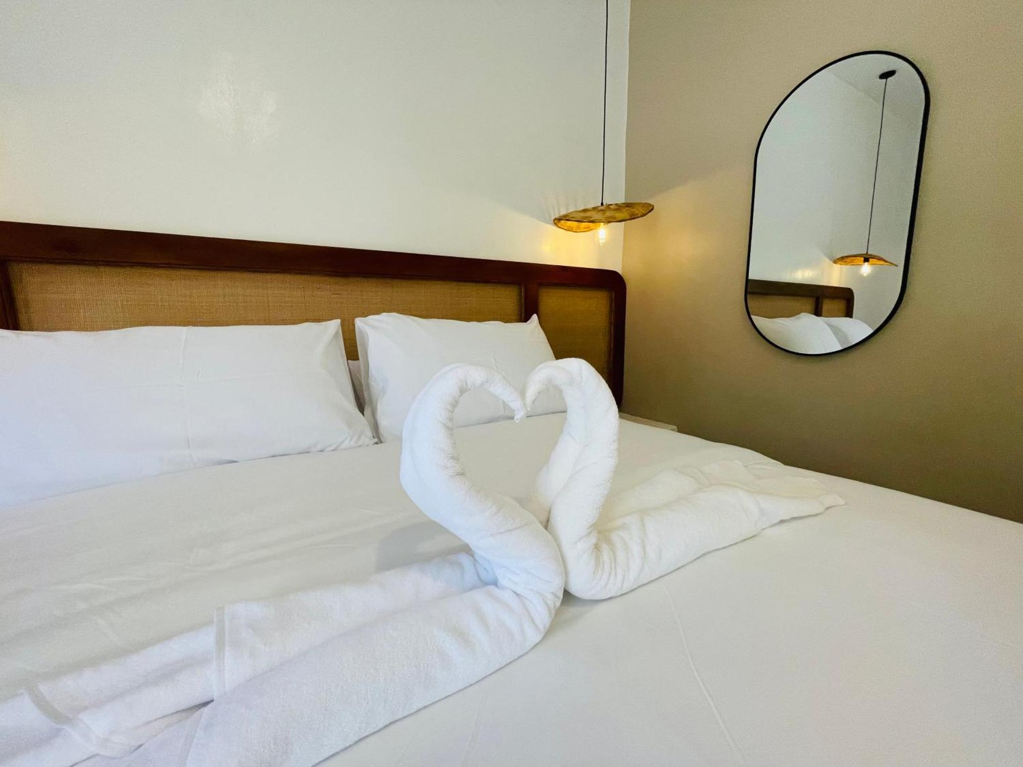 Maayong Hostel (Adults Only) Моалбоал Екстериор снимка