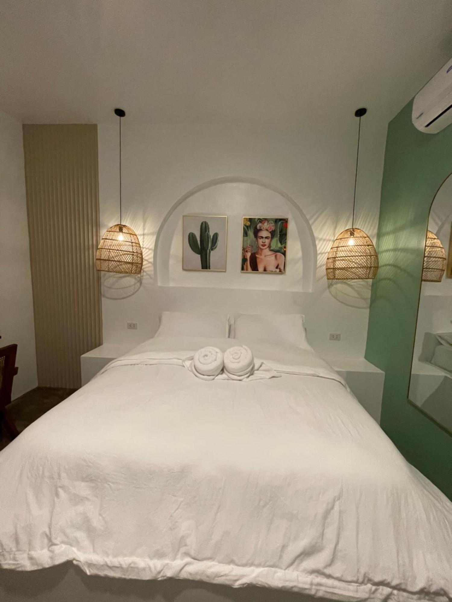Maayong Hostel (Adults Only) Моалбоал Екстериор снимка