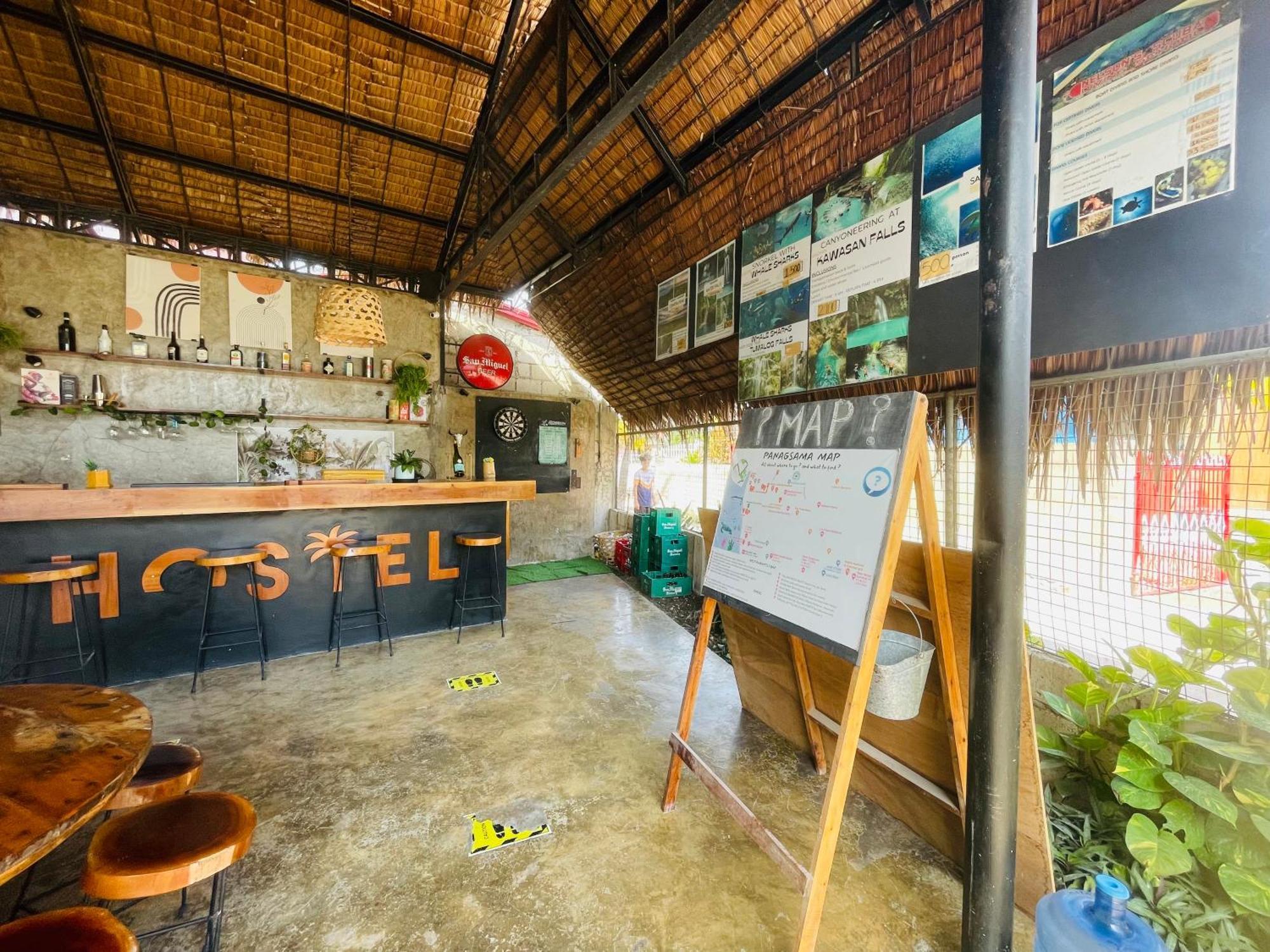 Maayong Hostel (Adults Only) Моалбоал Екстериор снимка