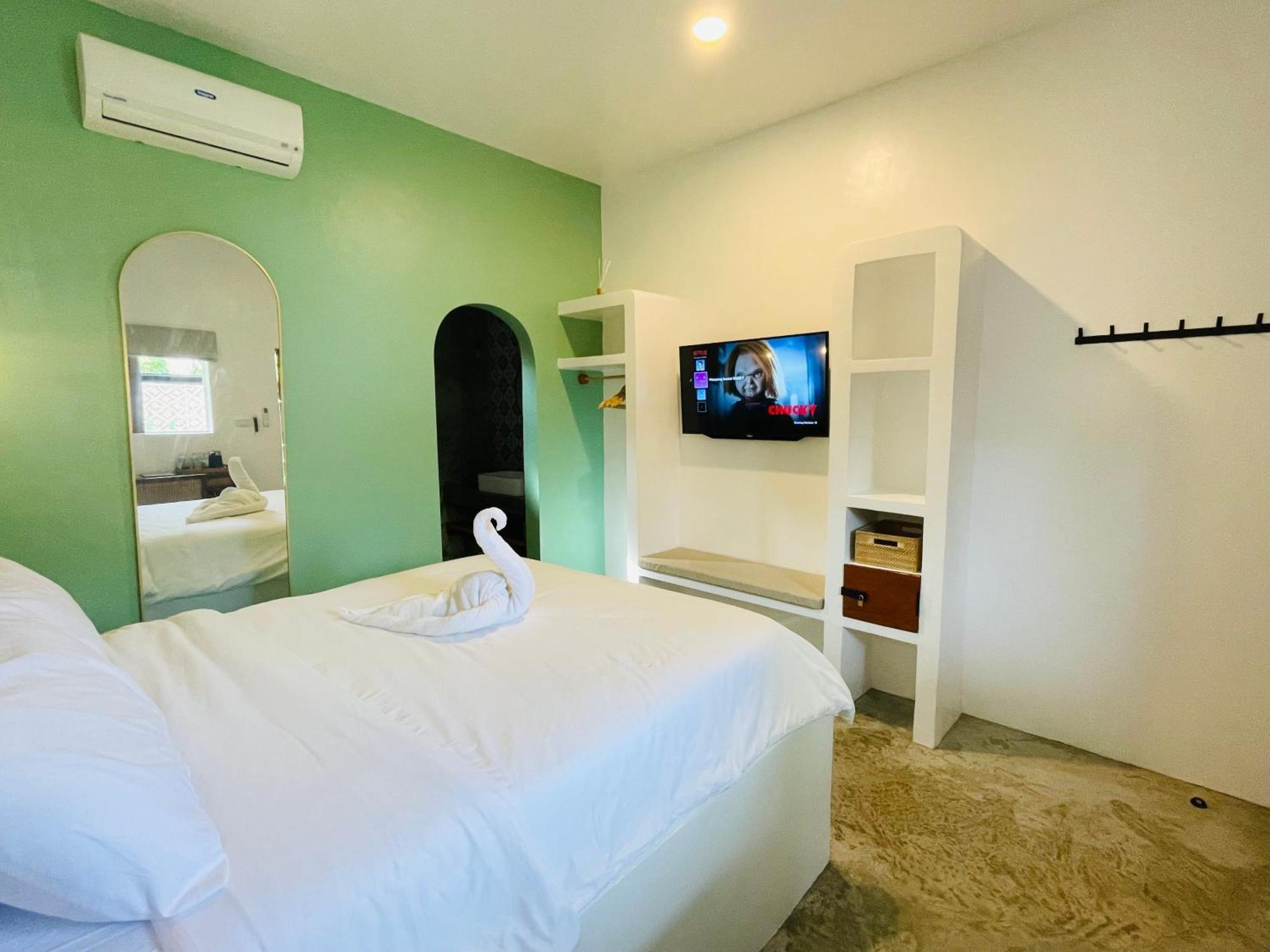 Maayong Hostel (Adults Only) Моалбоал Екстериор снимка