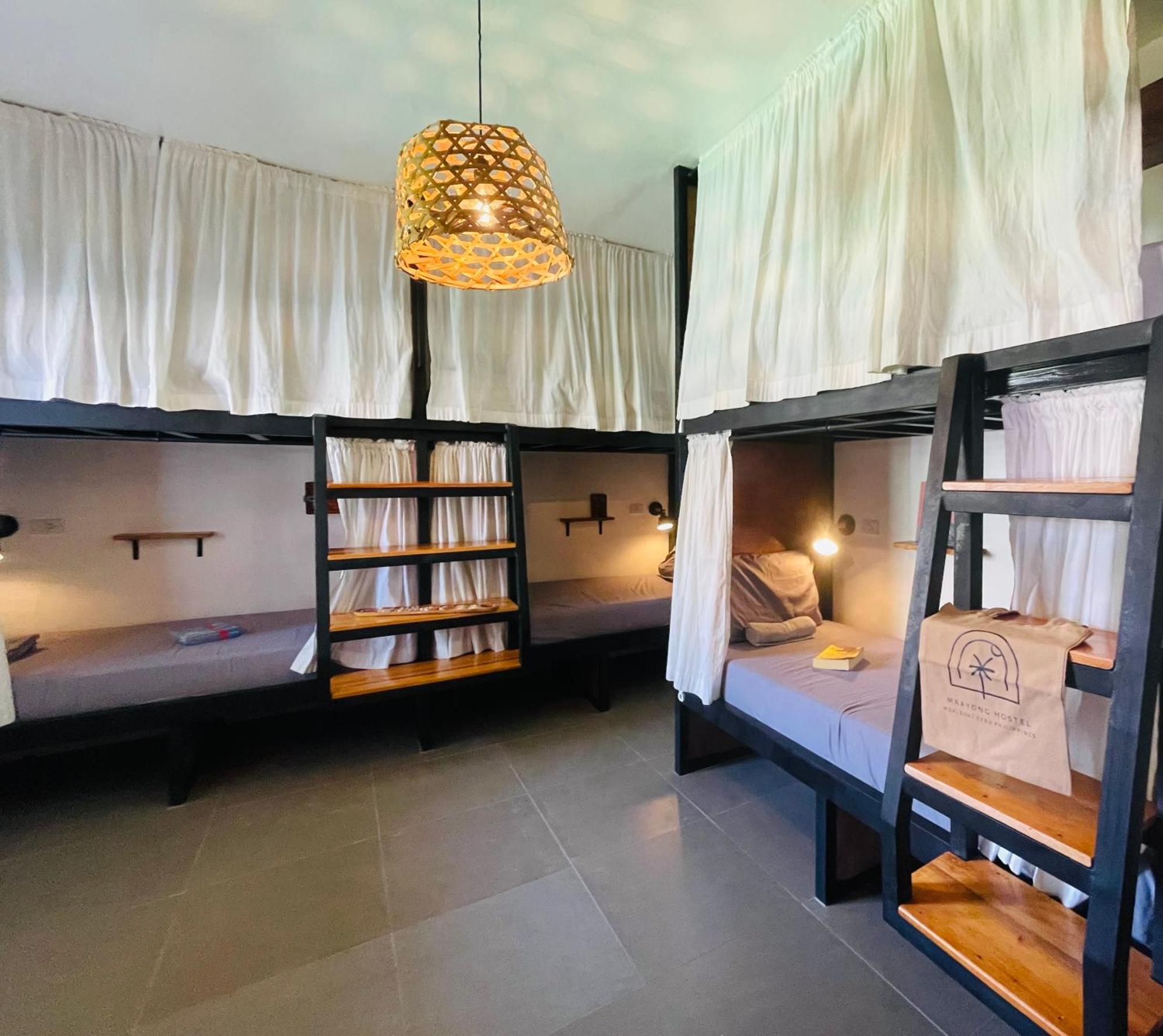 Maayong Hostel (Adults Only) Моалбоал Екстериор снимка